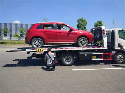 南芬区长岭道路救援